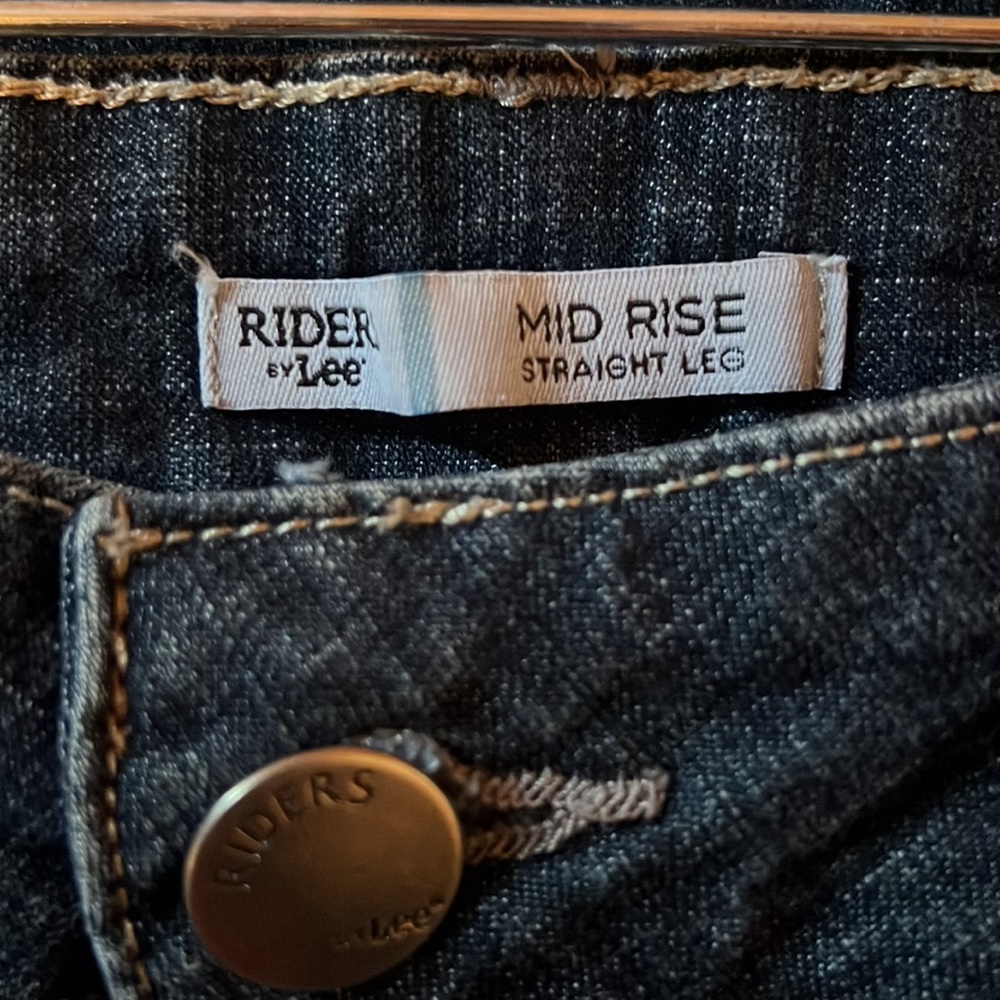 Mid Rise Jeans - Picture 2 of 2